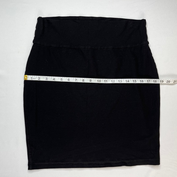 Vintage Eileen Fisher Black Knit Skirt Size Small - Picture 8 of 11